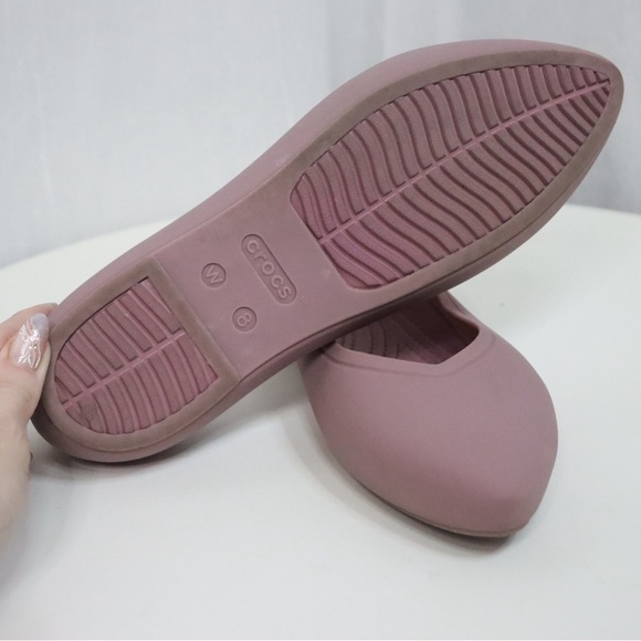 CROCS Brooklyn Pointed Toe Ballet Flats - Picture 8 of 14